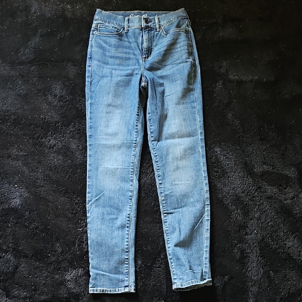 NWOT Eddie Bauer Slightly Curvy High Rise Slim